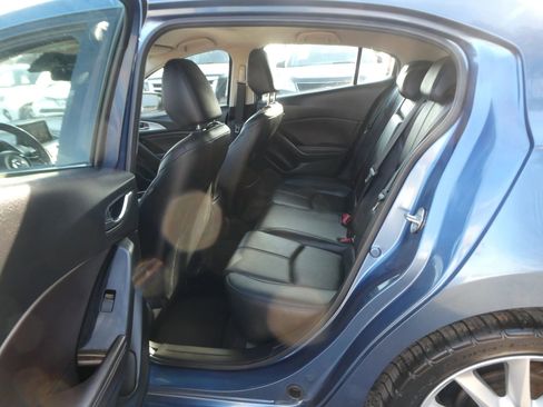 Used 2017 MAZDA MAZDA3 Touring image 28