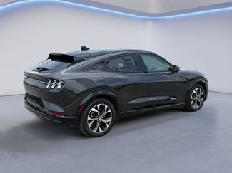 Used 2022 Ford Mustang Mach-E Premium RWD video 3