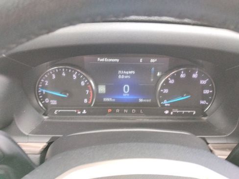 Used 2022 Ford Explorer Limited w/ Equipment Group 301A AWD/4WD image 9