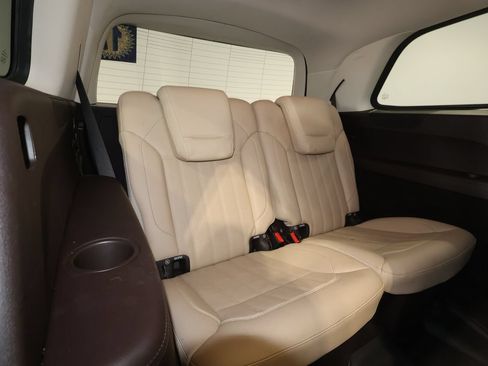 Used 2017 Mercedes-Benz GLS 450 4MATIC image 17