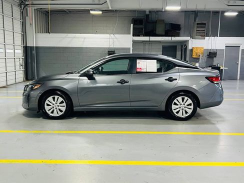 Used 2025 Nissan Sentra S FWD image 14