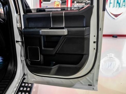 Used 2019 Ford F150 Raptor w/ Equipment Group 802A Luxury AWD/4WD image 43