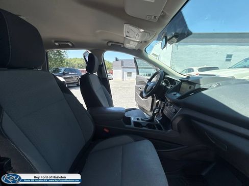 Used 2019 Ford Escape SE FWD image 38