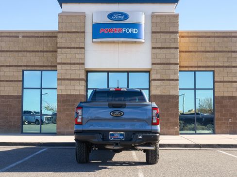 New 2025 Ford Ranger Lariat w/ Black Appearance Package image 7