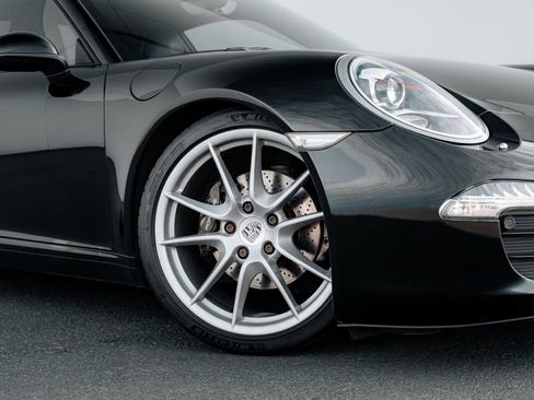 Used 2014 Porsche 911 Carrera image 3