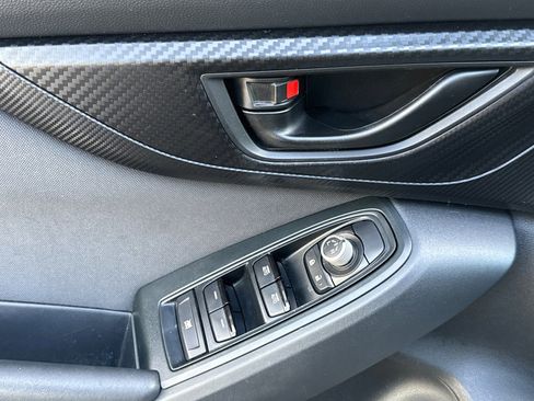 Used 2020 Subaru Crosstrek 2.0i Premium w/ Moonroof Package 2 image 11