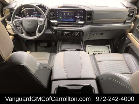 Used 2024 Chevrolet Silverado 2500 ZR2 w/ Technology Package AWD/4WD image 11