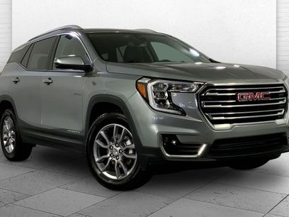Used 2023 GMC Terrain SLT