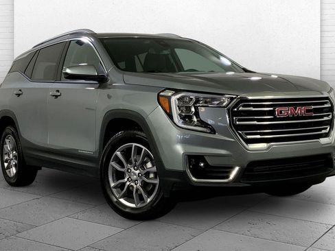 Used 2023 GMC Terrain SLT AWD/4WD image 1