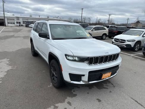 Used 2022 Jeep Grand Cherokee L Laredo w/ Luxury Tech Group I image 25