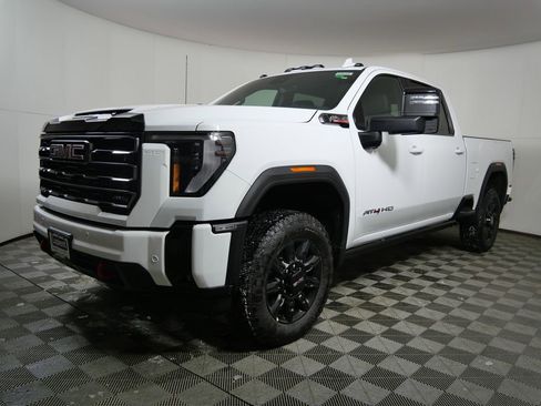 New 2026 GMC Sierra 3500 AT4 w/ AT4 Premium Plus Package image 5