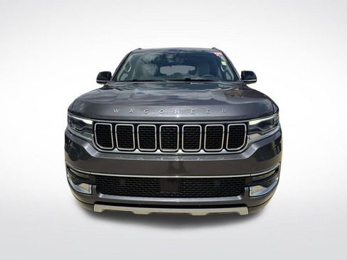 Used 2024 Jeep Wagoneer Series II w/ Flexible Seating Group RWD image 2
