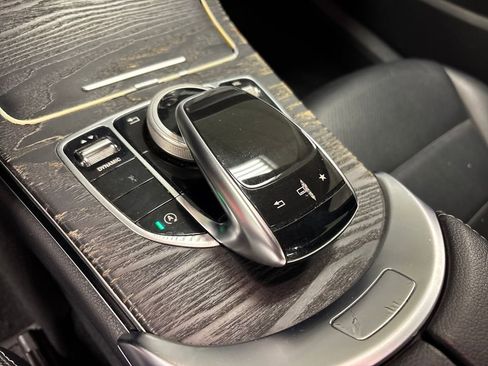 Used 2016 Mercedes-Benz C 300 Sedan image 37