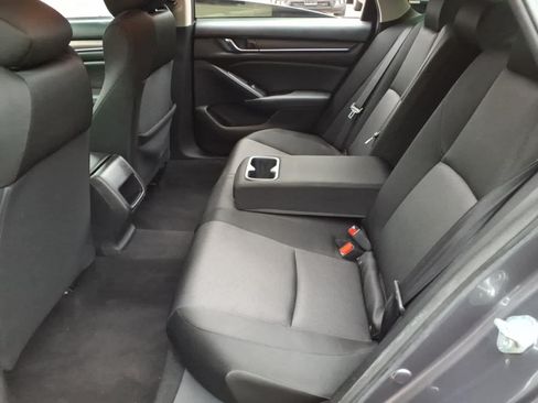 Used 2021 Honda Accord LX image 9