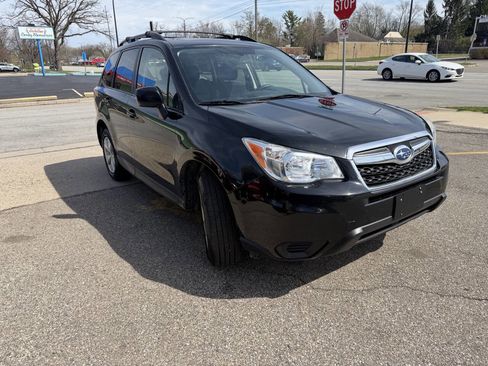 Used 2015 Subaru Forester 2.5i Premium w/ All-Weather Package image 4
