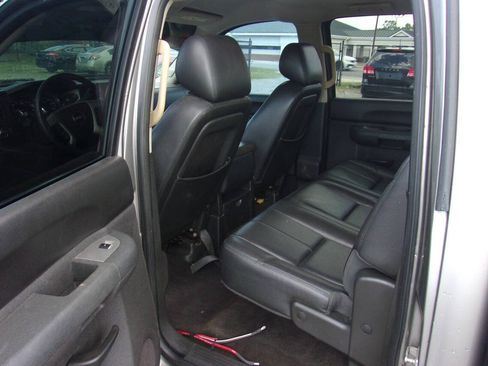 Used 2012 GMC Sierra 1500 SLE w/ Regional Value Package RWD image 11
