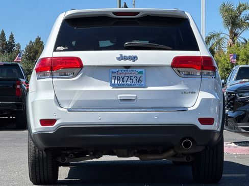 Used 2017 Jeep Grand Cherokee Limited RWD image 6