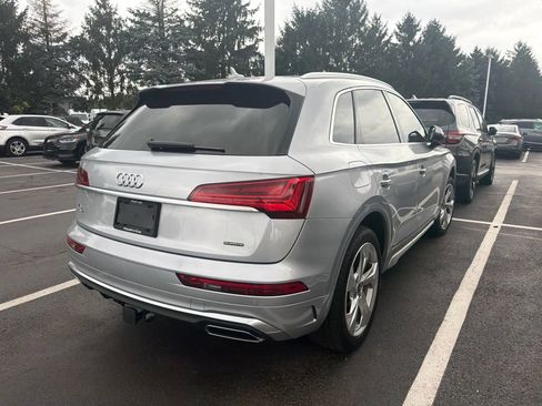 Used 2023 Audi Q5 2.0T Premium Plus w/ Premium Plus Package AWD/4WD image 3