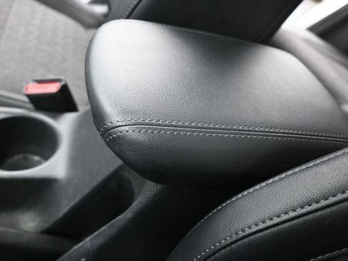 Used 2025 Kia Seltos S image 34