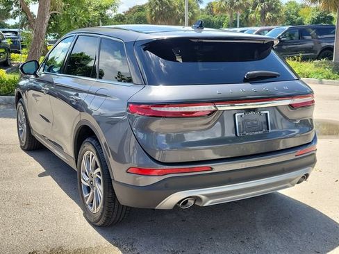 Certified 2025 Lincoln Corsair FWD image 4