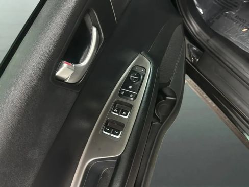 Used 2019 Kia Optima S w/ S Panoramic Sunroof Package FWD image 17