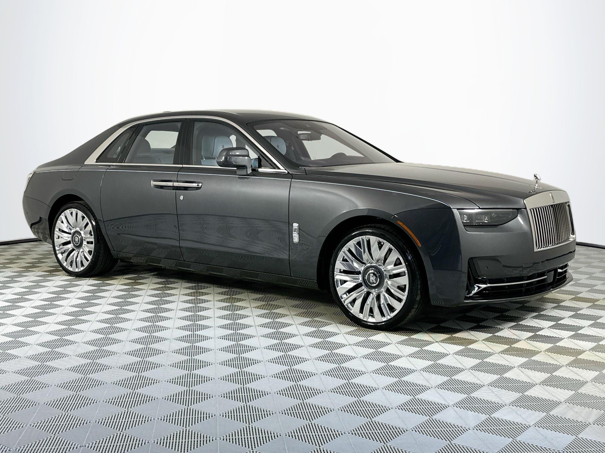 New 2027 Rolls-Royce Ghost AWD/4WD image 6