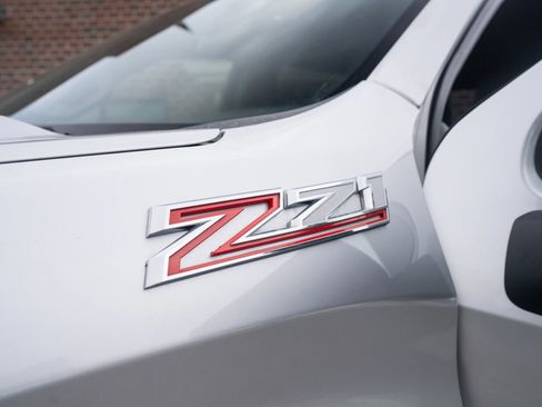 Used 2020 Chevrolet Silverado 1500 LT Trail Boss image 13