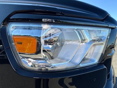 Used 2022 RAM 1500 Big Horn AWD/4WD image 9
