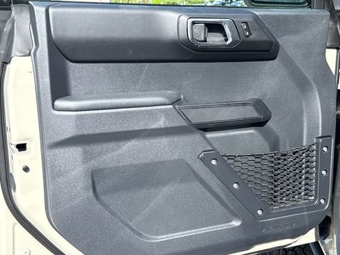 New 2026 Ford Bronco Badlands AWD/4WD image 18