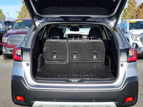 Used 2025 Subaru Outback Touring XT image 13