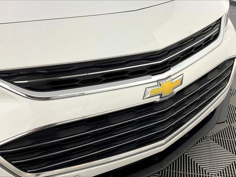 Used 2018 Chevrolet Malibu LT w/ Driver Confidence Package FWD image 31