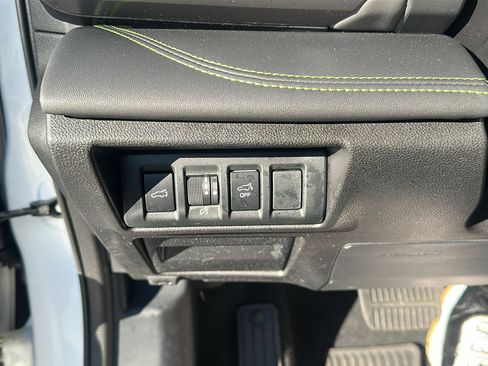 Certified 2025 Subaru Outback Onyx Edition XT w/ Popular Package #2 image 17