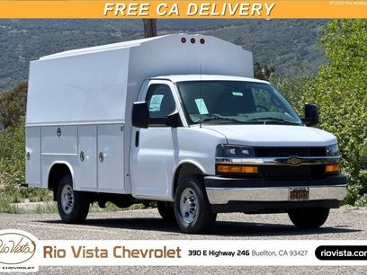 New 2026 Chevrolet Express 3500 w/ Power Convenience Package