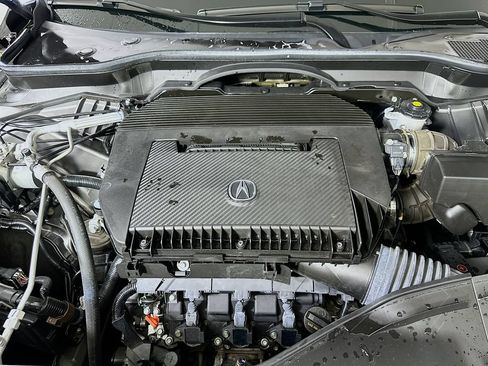 Used 2024 Acura MDX FWD w/ Technology Package image 9