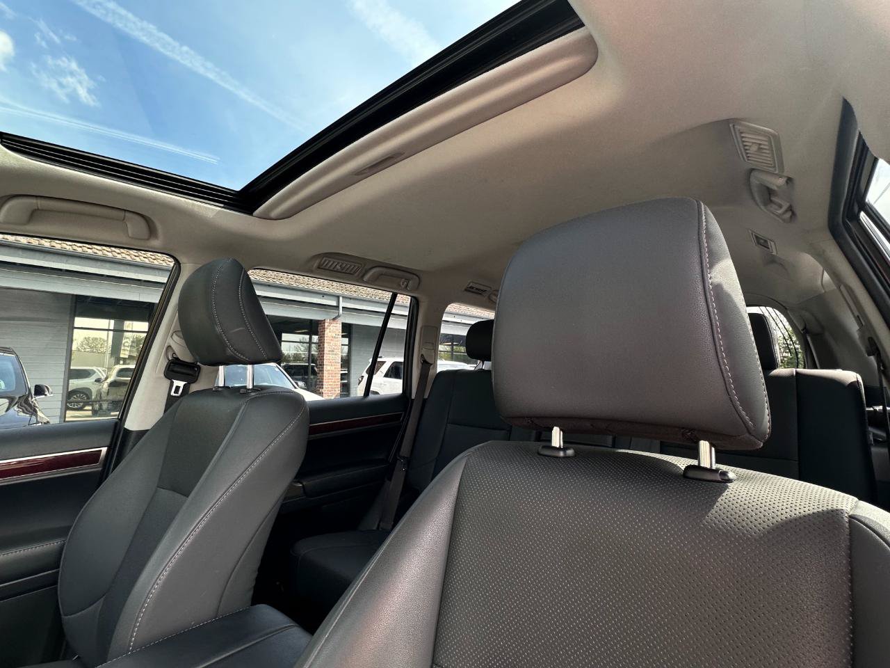 Used 2019 Lexus GX 460 Premium AWD/4WD image 5