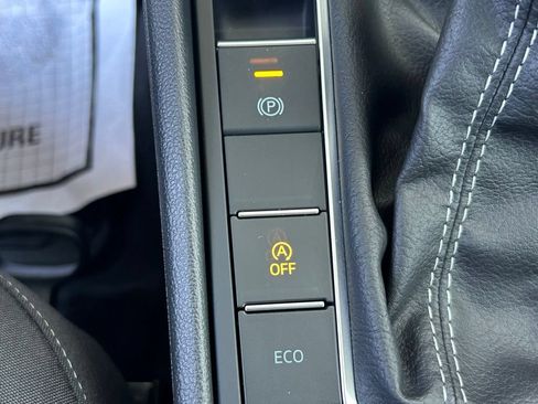 Certified 2026 Volkswagen Jetta Sport FWD image 38