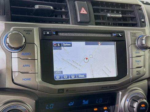Used 2018 Toyota 4Runner Limited AWD/4WD image 5