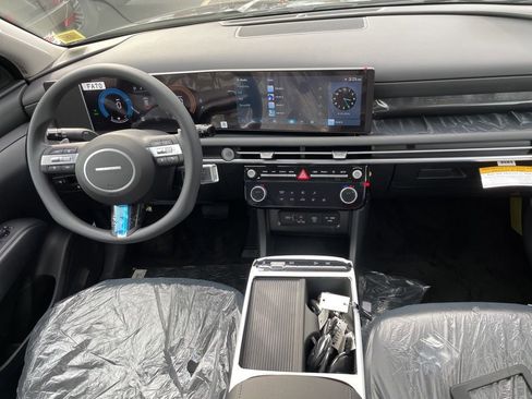 New 2026 Hyundai Tucson Blue SE image 7