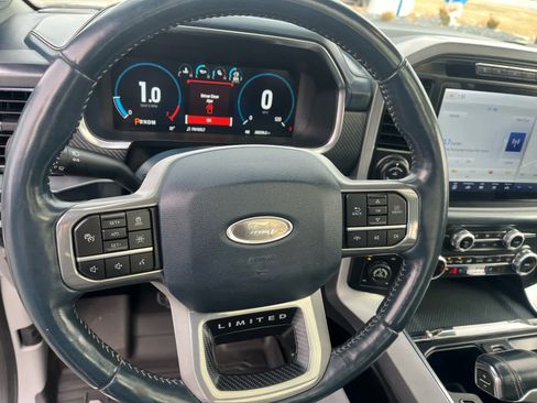 Used 2022 Ford F150 Limited image 33