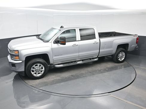 Used 2015 Chevrolet Silverado 2500 LT w/ LT Convenience Package AWD/4WD image 18
