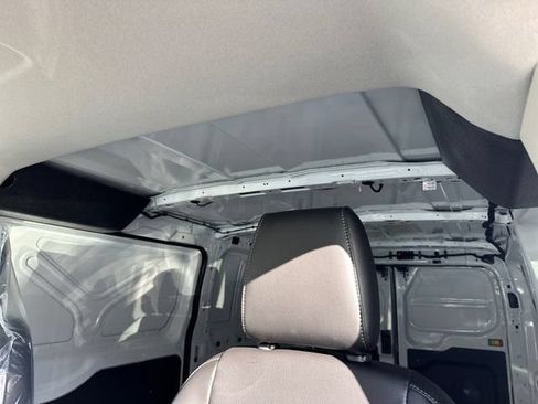 New 2026 Ford Transit 250 Low Roof RWD image 28