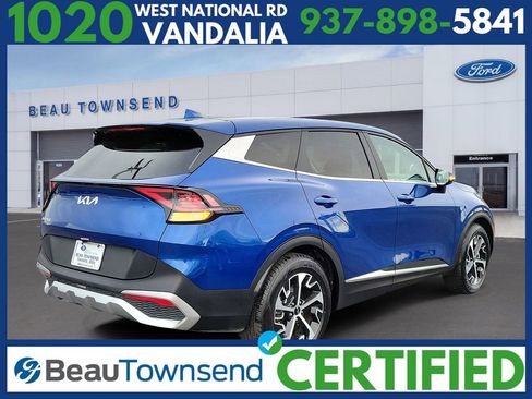 Used 2023 Kia Sportage EX image 4