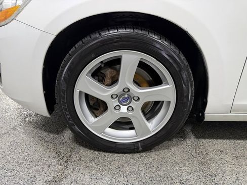 Used 2013 Volvo S60 T5 image 25