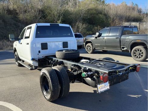 New 2026 RAM 3500 Tradesman image 5