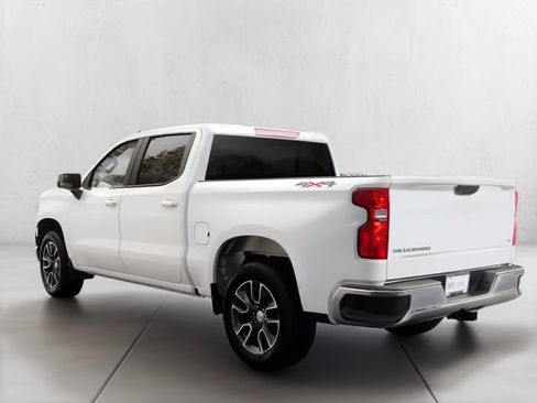 Used 2023 Chevrolet Silverado 1500 LT image 5
