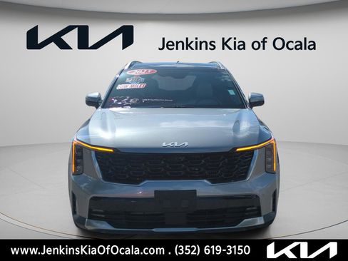 Certified 2025 Kia Sorento SX Prestige image 8