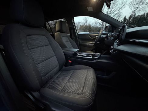 Used 2025 Chevrolet Equinox LT image 35