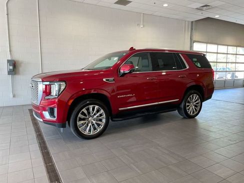 Used 2024 GMC Yukon Denali AWD/4WD image 2