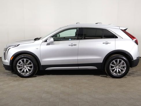 Used 2020 Cadillac XT4 Premium Luxury w/ Cold Weather Package image 20