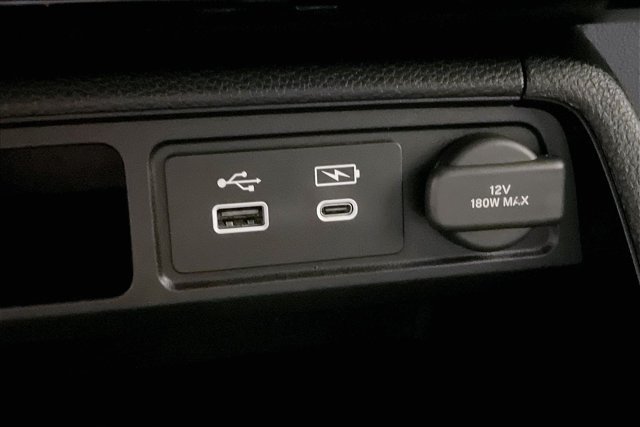 Used 2024 Honda Pilot TrailSport image 34